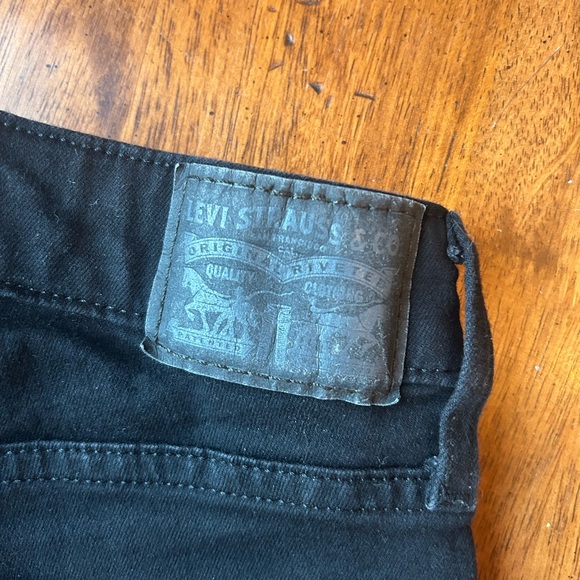 Levi's High Rise Bootcut - Picture 3 of 5